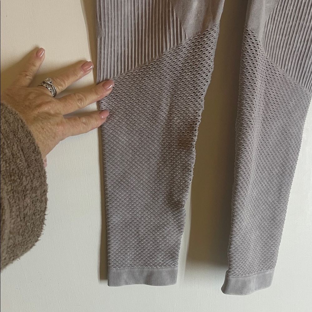 Source Unknown Gray / Lavender Uneven Colored Leg… - image 2